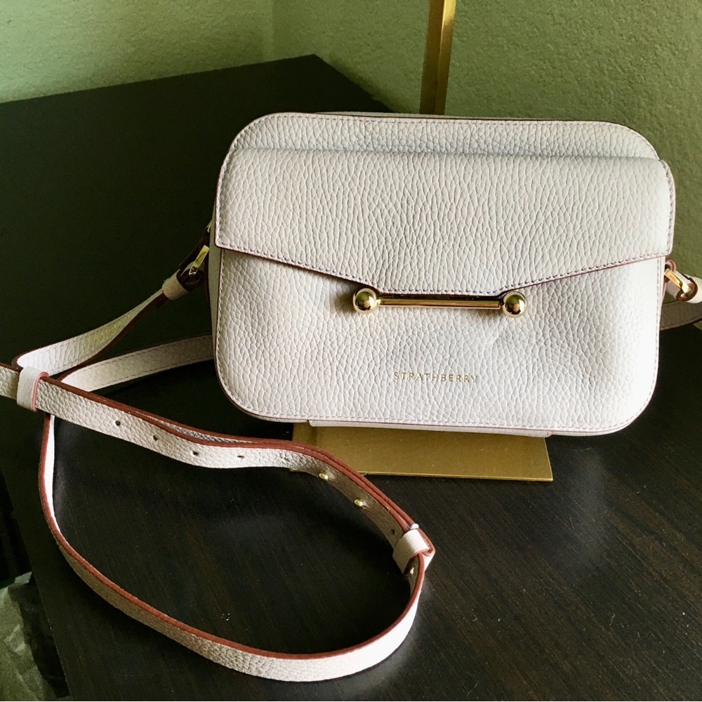 Strathberry Mosaic camera bag in EUC in lavender - Picture 5 of 14